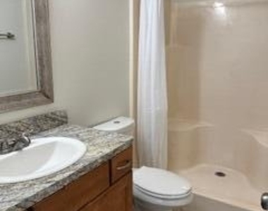 1720 Murrell Road - Photo Thumbnail 8