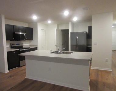 13130 Sw 78th Circle - Photo Thumbnail 1