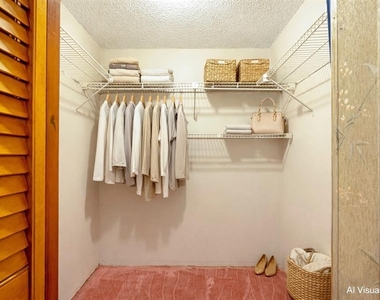 100 Silver Beach Avenue - Photo Thumbnail 13