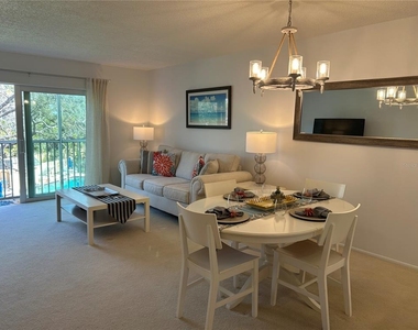 8625 Midnight Pass Road - Photo Thumbnail 9