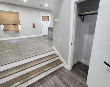93 Hughes St - Photo Thumbnail 3