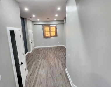 93 Hughes St - Photo Thumbnail 9