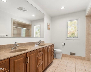 16 Bridle Drive - Photo Thumbnail 39