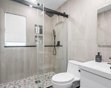 16 Bridle Drive - Photo Thumbnail 29