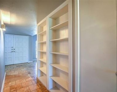 4232 Sweetgum Way - Photo Thumbnail 8