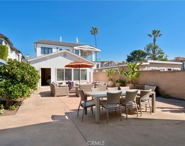 2824 Ocean Boulevard - Photo Thumbnail 24