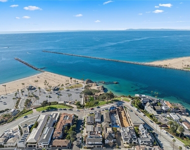 2824 Ocean Boulevard - Photo Thumbnail 29