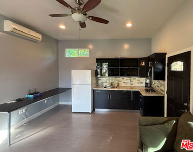 6231 Royer Avenue - Photo Thumbnail 7