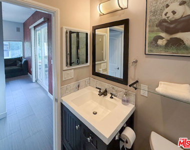 6231 Royer Avenue - Photo Thumbnail 9
