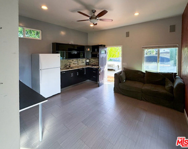 6231 Royer Avenue - Photo Thumbnail 10