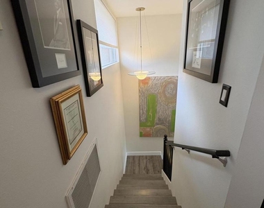 35082 Mission Hills Drive - Photo Thumbnail 12