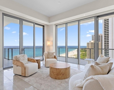 3100 N Ocean Drive - Photo Thumbnail 6