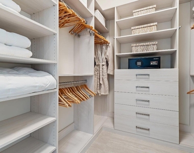 3100 N Ocean Drive - Photo Thumbnail 19