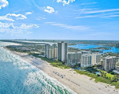 3100 N Ocean Drive - Photo Thumbnail 32