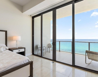 3100 N Ocean Drive - Photo Thumbnail 16
