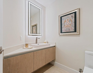 3100 N Ocean Drive - Photo Thumbnail 21