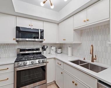 11830 Brier Patch Court - Photo Thumbnail 12
