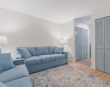 11830 Brier Patch Court - Photo Thumbnail 7