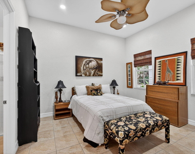 127 Arklow Avenue - Photo Thumbnail 24