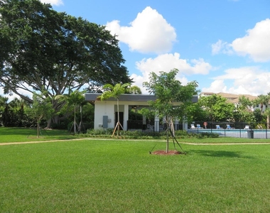 9233 Sw 8th Street - Photo Thumbnail 22