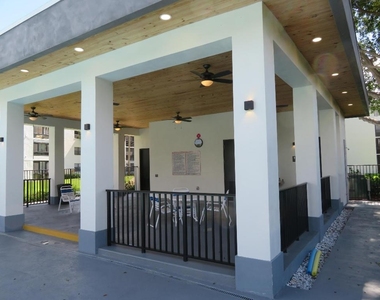 9233 Sw 8th Street - Photo Thumbnail 21