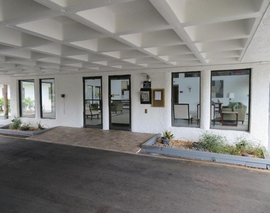 9233 Sw 8th Street - Photo Thumbnail 4