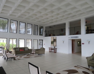 9233 Sw 8th Street - Photo Thumbnail 7