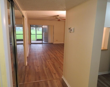 9233 Sw 8th Street - Photo Thumbnail 23