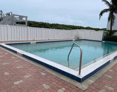 10980 S Ocean Drive - Photo Thumbnail 16