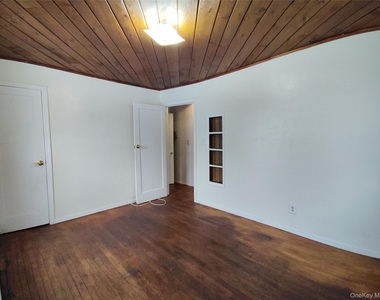 32 Vernon Terrace - Photo Thumbnail 4