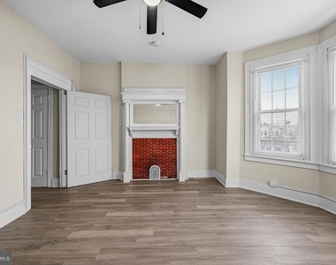 5723 Spruce St - Photo Thumbnail 11