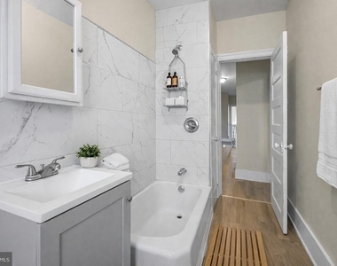 5723 Spruce St - Photo Thumbnail 13