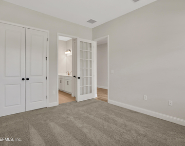 265 Settlers Landing Drive - Photo Thumbnail 8