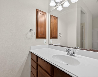5215 Field Briar Lane - Photo Thumbnail 36