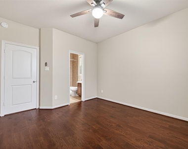5215 Field Briar Lane - Photo Thumbnail 25