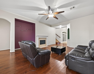5215 Field Briar Lane - Photo Thumbnail 11