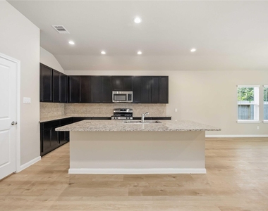 3915 Sugardale Street - Photo Thumbnail 8