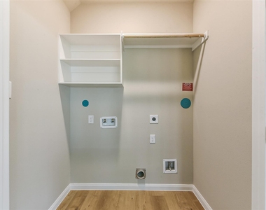 3842 Sugardale Street - Photo Thumbnail 16