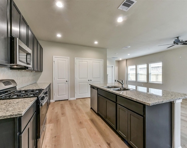 3842 Sugardale Street - Photo Thumbnail 11