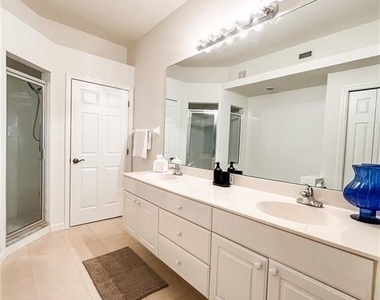 1700 Windy Pines Drive - Photo Thumbnail 17