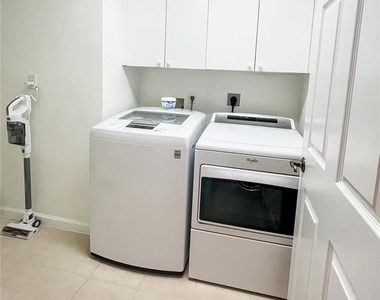 1700 Windy Pines Drive - Photo Thumbnail 21