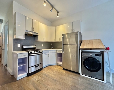 364 Bainbridge Street - Photo Thumbnail 1