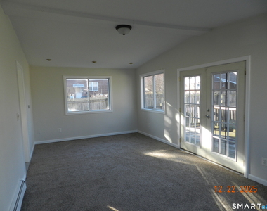 10 Poplar Street - Photo Thumbnail 7