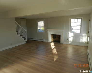 10 Poplar Street - Photo Thumbnail 3
