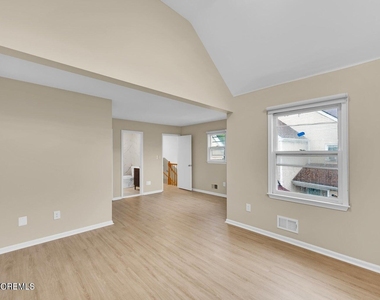 4 Cooper Court - Photo Thumbnail 14
