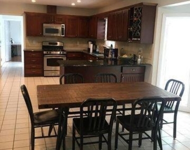 7 Woods Road - Photo Thumbnail 6