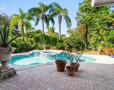 1012 Sw 156th Avenue - Photo Thumbnail 47