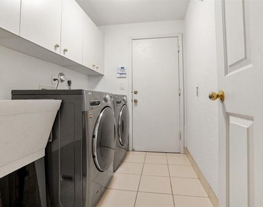 1012 Sw 156th Avenue - Photo Thumbnail 40