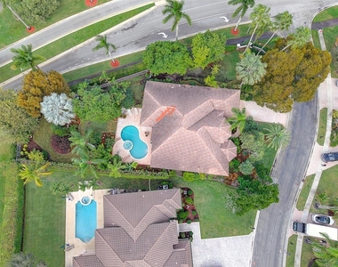 1012 Sw 156th Avenue - Photo Thumbnail 59