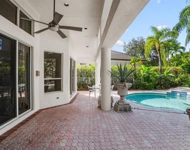 1012 Sw 156th Avenue - Photo Thumbnail 46